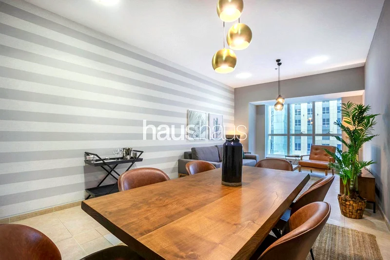 Fully Furnished | Bright + Spacious | Upgraded63776732717315112