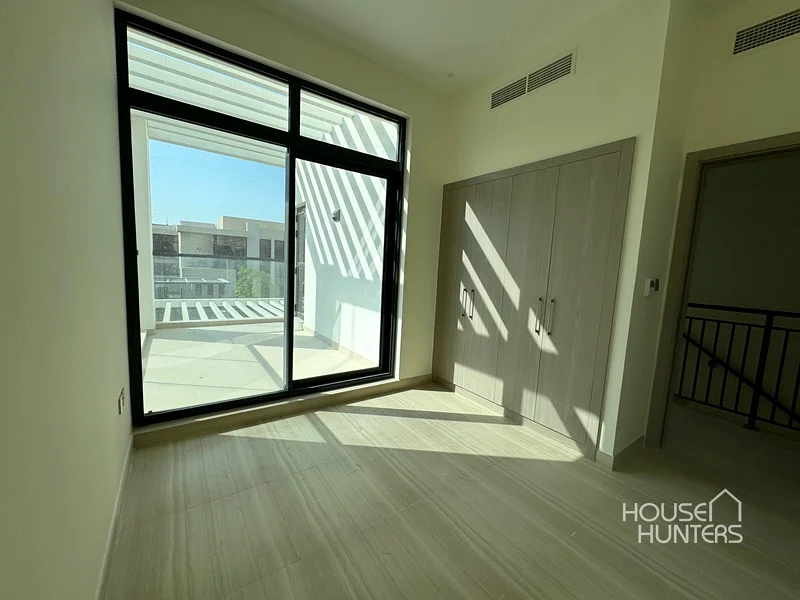 منظر على الحديقة / وصول مباشر إلى الحديقة / جديد بالكامل / زاوية63737917630209112