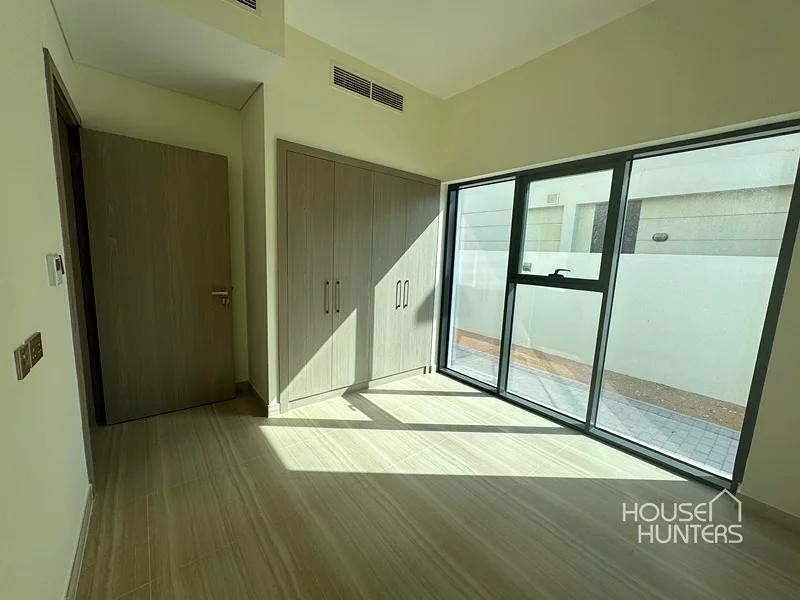 منظر على الحديقة / وصول مباشر إلى الحديقة / جديد بالكامل / زاوية63737917630209110