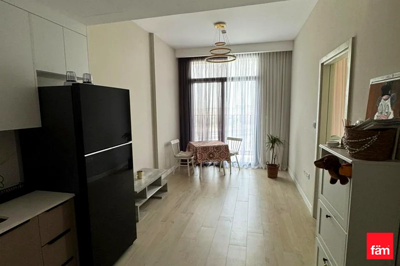 Best Price | Semi- furnished | Modern63735956335746113
