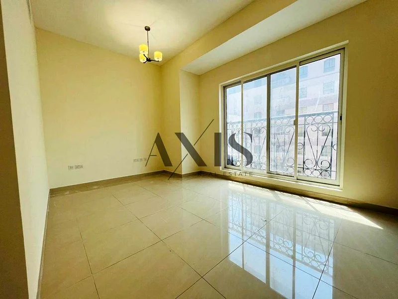 Chiller free | Open view | Spacious | Close kitchen63743507620097114