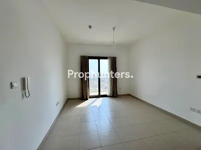 READY MOVIN | OPEN VIEW | WELL MAINTAINED