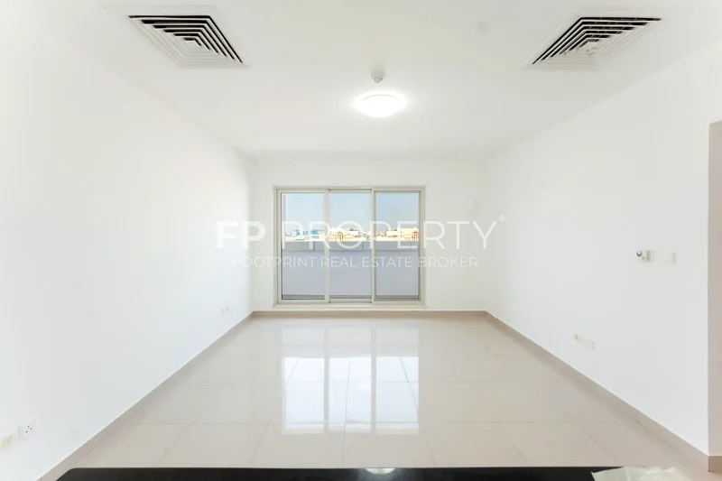 Community View | Bright and Spacious | Unfurnished63734636126850110