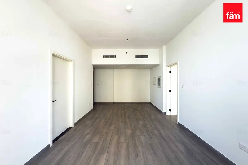 BIG LAYOUT | CLOSED KITCHEN | BIG LAYOUT | VACANT64030514404097110