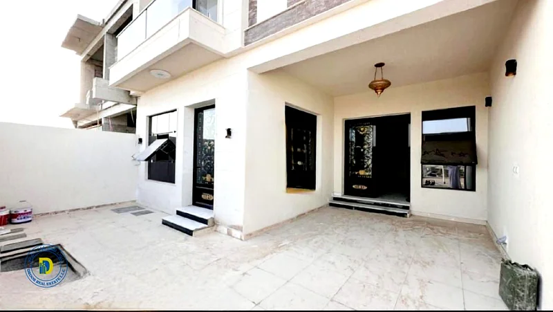 For sale at a great price, a 4-bedroom townhouse with a roof, including registration fees, in Al Helio 2, Ajman, bank financing and freehold63908146349827111