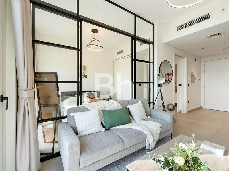Bright | Fully Furnished | Boulevard View63754035435138114