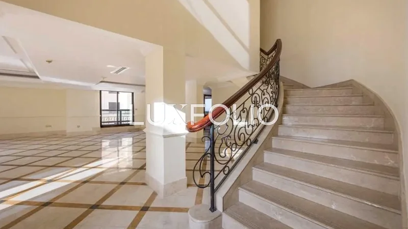 بنتهاوس | إطلالة على البحر والنخيل | شاغر63936703079171111