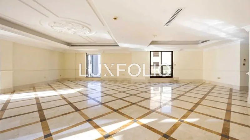 بنتهاوس | إطلالة على البحر والنخيل | شاغر63936703079171112
