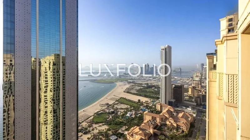 بنتهاوس | إطلالة على البحر والنخيل | شاغر63936703079171110