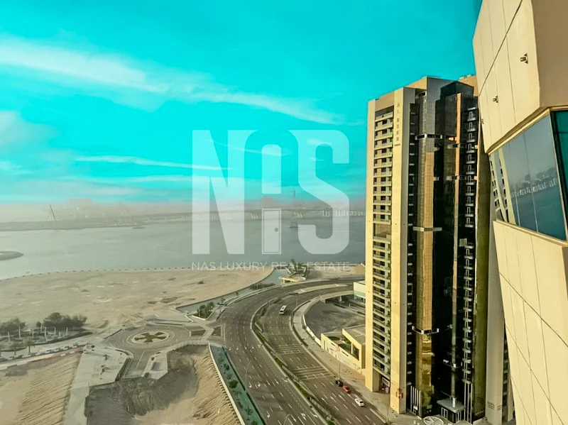 شقة مكونة من غرفتي نوم مع شرفة وإطلالة على البحر63843704878466112