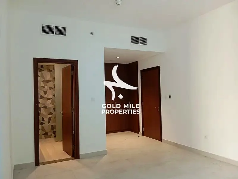 Spacious 1 BHK ||| Family Building ||| Close to Metro ||| Prime Location63744631954307114