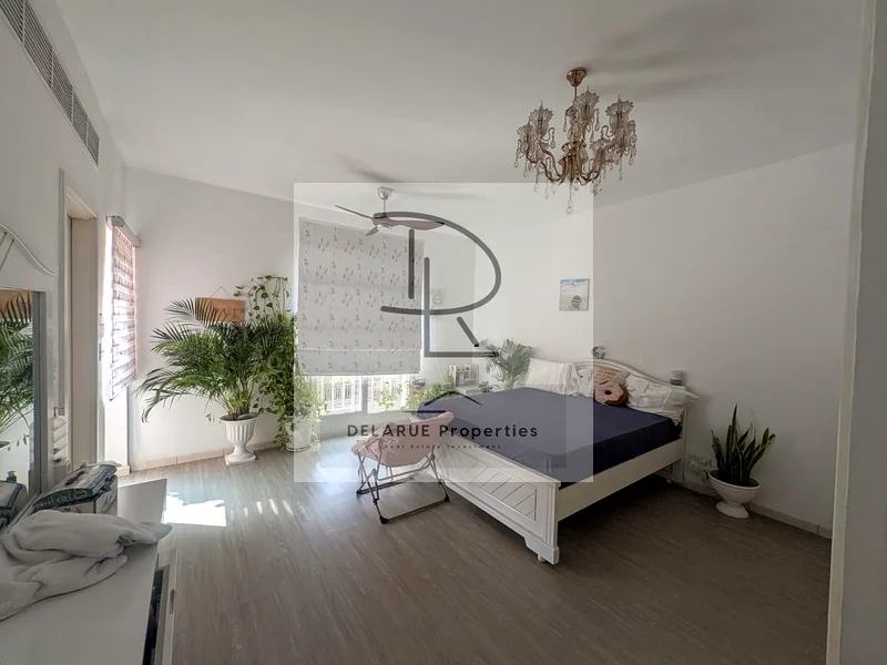 On the Lake | Renovated & Extended63728818689281114