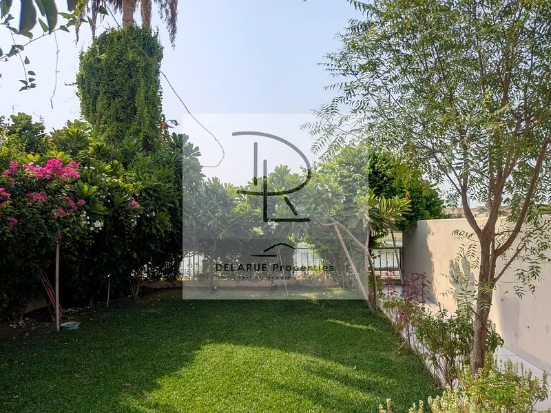 On the Lake | Renovated & Extended63728818689281112