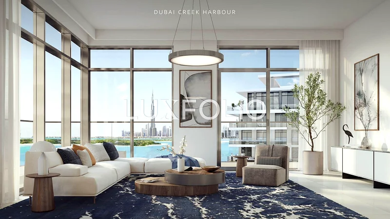 High Floor / Partial Water View / Skyline View64027768947842112