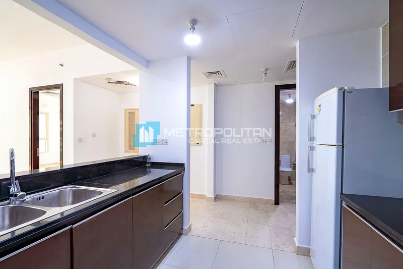 High Floor | 1 Bedroom w/ Balcony | Next To Corner63846366320769114