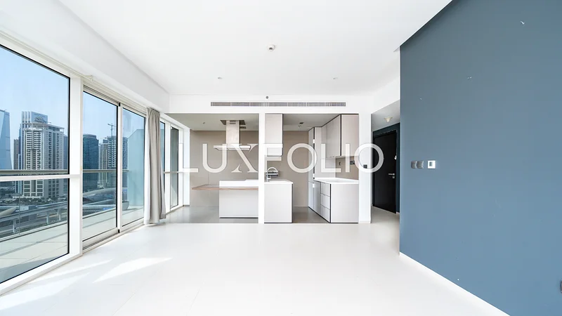 Corner Unit | Largest Layout | City Skyline View63773446572803113