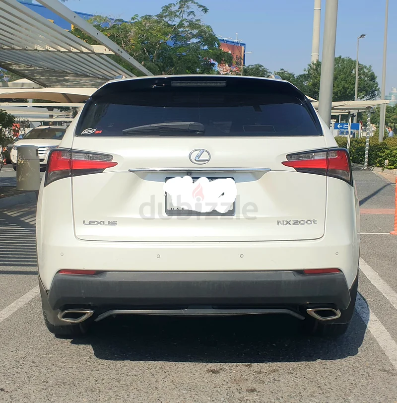 LEXUS NX200T 2015 GCC SUNROOF LEATHER SEATS ONLY 139000KMS63612072798467110