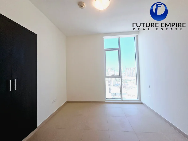 Luxurious 2BHK | Huge Balcony | Gym Pool Parking63739268895235114