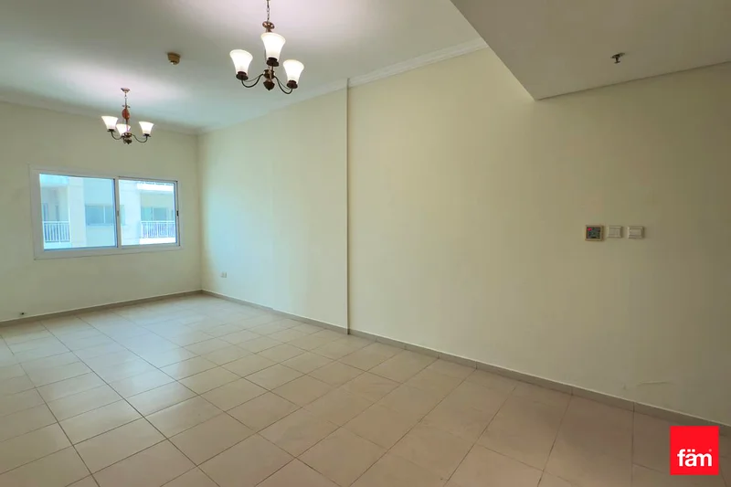 Exclusive | Perfect For End User | Bright | 2 BHK63934037482627111