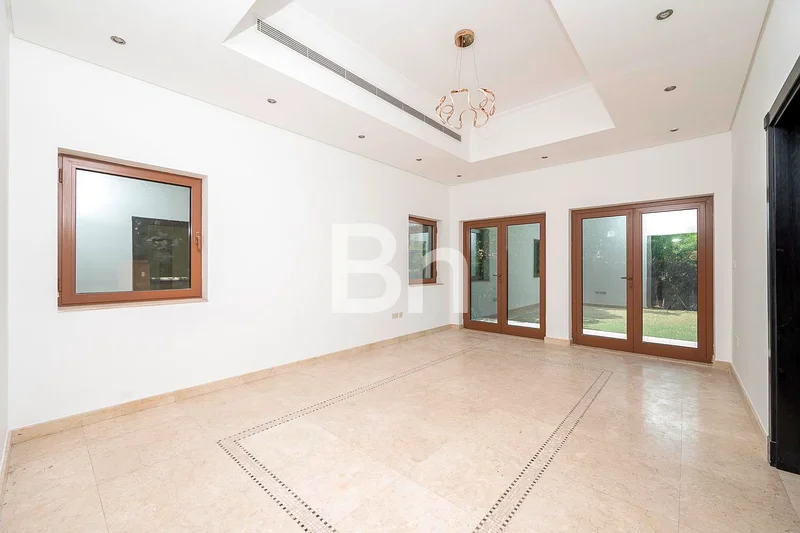 New On Market | Best Price | Independant63762023347843114