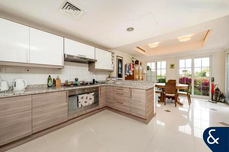 Full Lake View | Type 1E | Prime Location63922972240643112