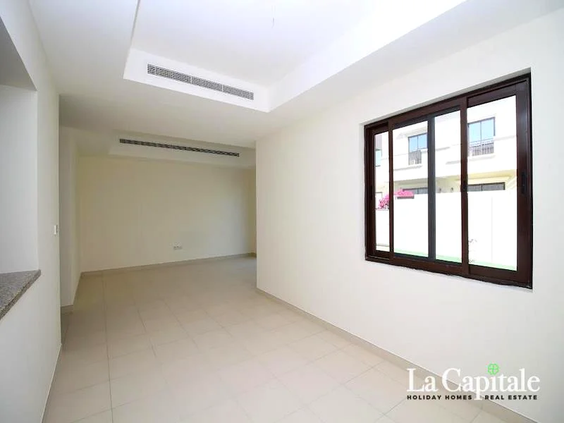 Single Row | Spacious 3 Bed + Maid | Type 2M63917564414209112