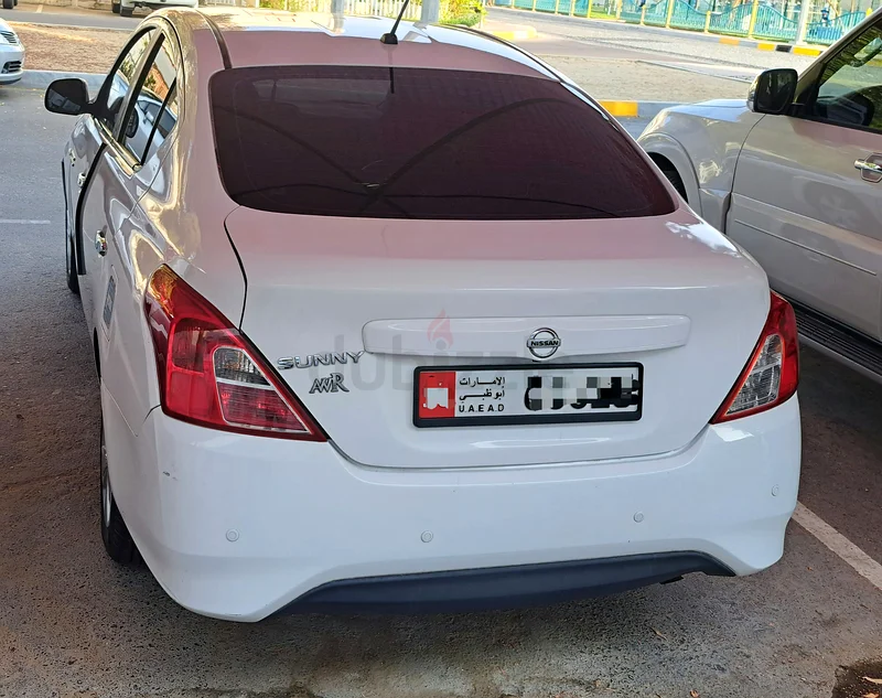 Nissan Sunny 1.3L
2020 Model GCC Specification 64415 Km63612796020227113