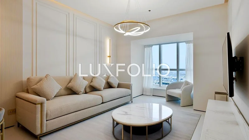 Upgraded | Sea View | Available September63776732693251110