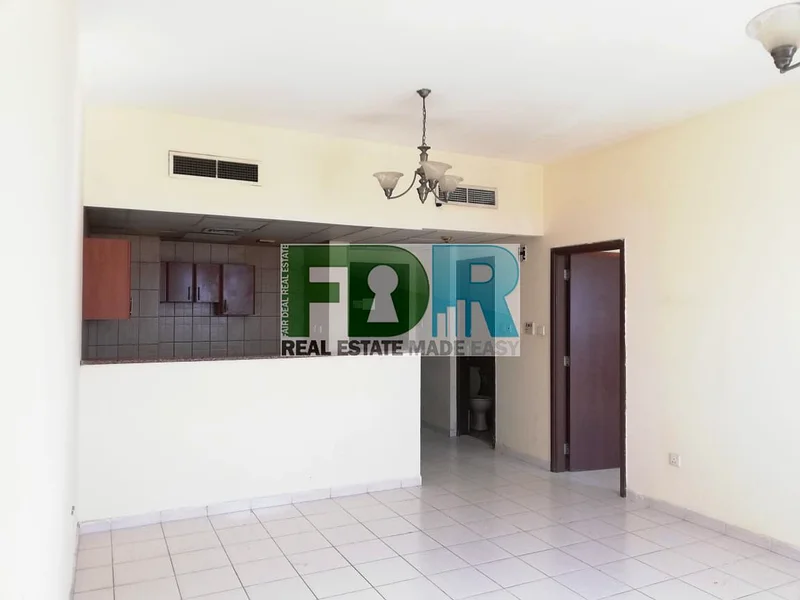 Well Maintained| Spacious Bright|  Friendly Place63992292193538111