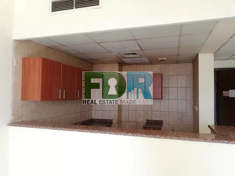 Well Maintained| Spacious Bright|  Friendly Place63992292193538113