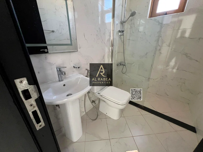 غرفة نوم واحدة، وصالة، وحمامان، جاهزة للسكن، في برج بالعليyah، مع مسبح.63872926596098114