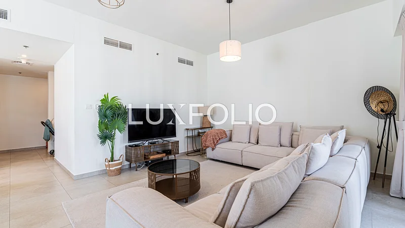 Large Terrace | Upgraded | VOT63951549460865111