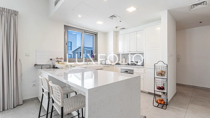 Large Terrace | Upgraded | VOT63951549460865110