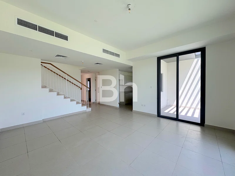 Park Backing | Prime Location | Vacant soon63761028187777111
