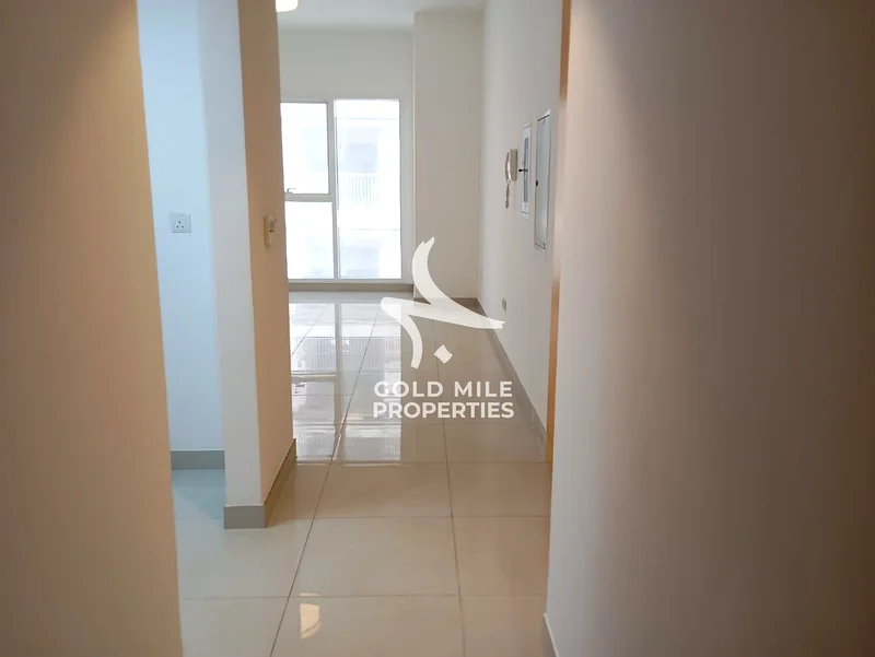 Luxury Studio ||| Spacious Layout ||| Near to Metro ||| Prime location63744067156609112