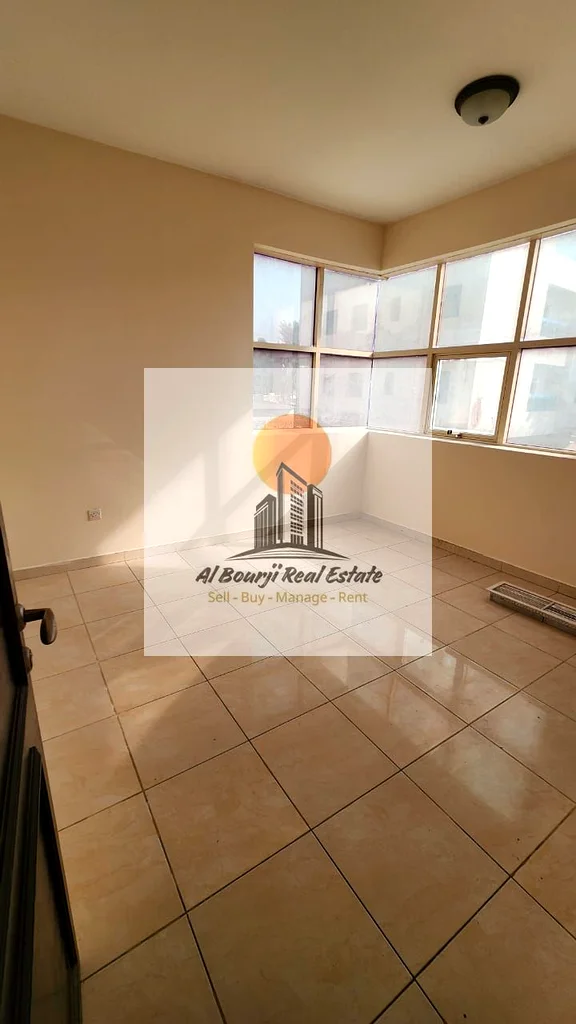 🏢 شقة من غرفتي نوم للإيجار السنوي – الرشيدية 2، عجمان63720685428611112