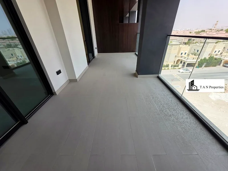 شقة فاخرة | مع غرفة تخزين | مفروشة جزئيًا63784819407235112