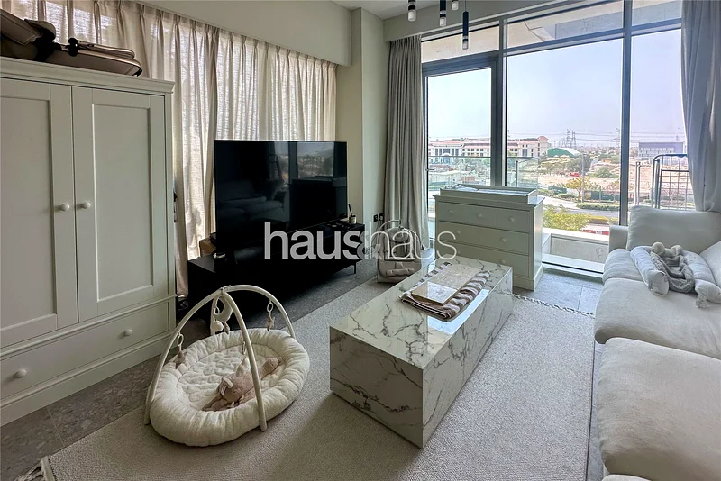 30th Sep | Spacious and Bright | Chiller free63804874965377110