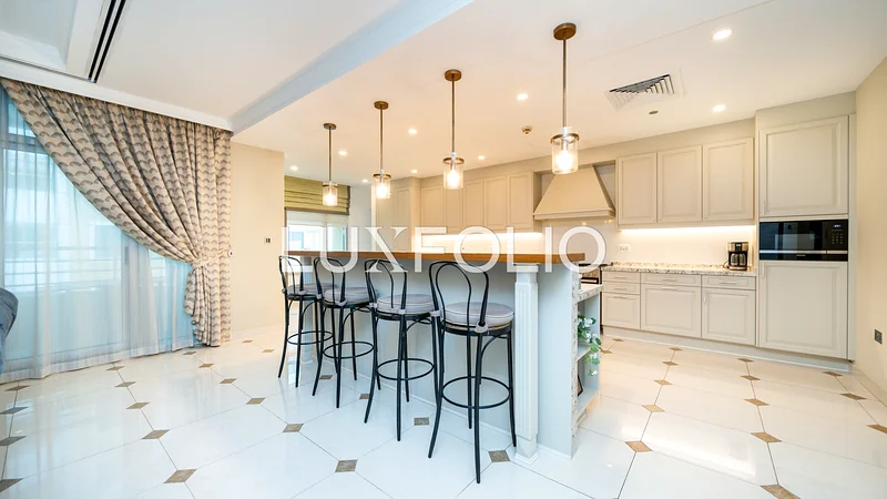 Fully furnished | Full sea View | Upgraded64038182977795112