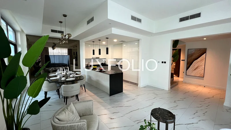 Corner Unit | Close to Pool | Ready to Move63991935421953110