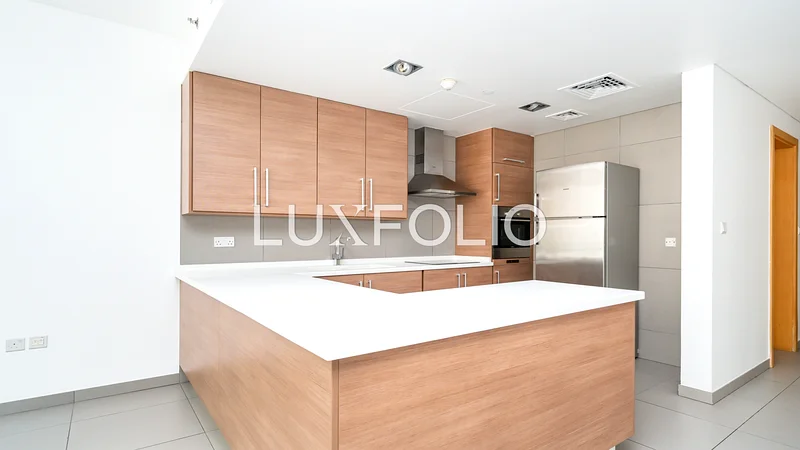 Vacant | Multiple Options | White goods Included63773151689347114
