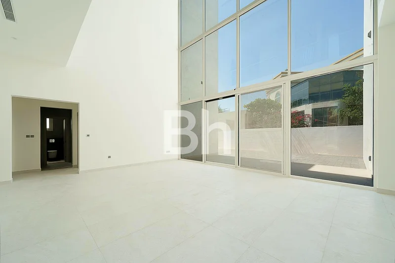 Luxurious Villa | Modern Layout | new63743415559682114