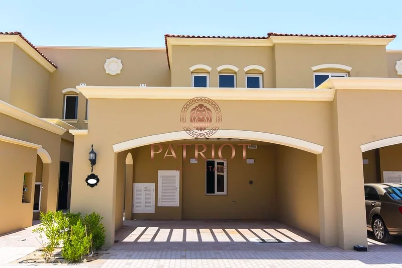 EXCLUSIVE UNIT | SINGLE ROW | AMAZING PRICE | MORTGAGE POSSIBLE63915585610498110