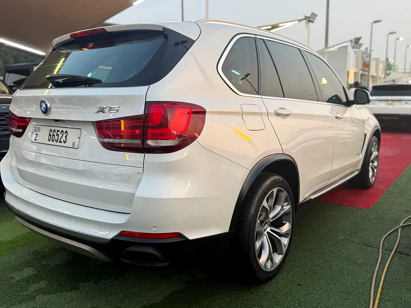 BMW X5 Model 201463612445919745114