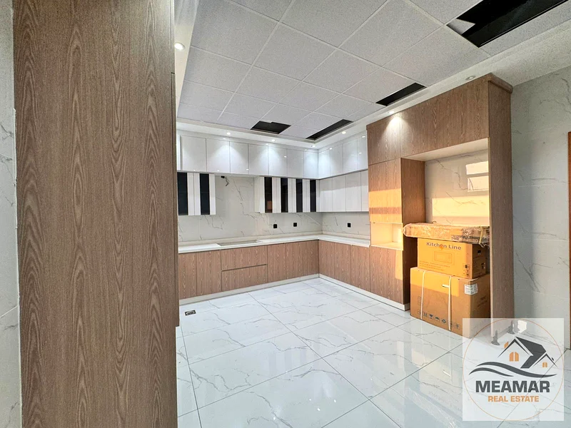 فيلا ركنية فاخرة، تشطيب سوبر ديلوكس، السعر يشمل رسوم التسجيل.63908146375937114