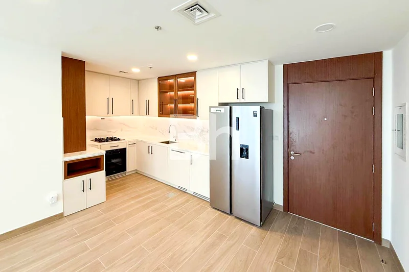 Brand New | Corner Unit | Modern Design |63736812203521111