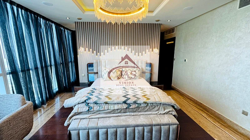 ٤ غرف نوم + خادمة | إطلالة بزاوية 270 درجة على البحر والبالم | مفروشة بالكامل63775819432834110