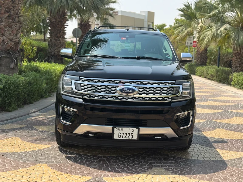 كما لو كانت جديدة تمامًا بلوتينوم أعلى فئة // دول مجلس التعاون الخليجي // سجل صيانة لدى الوكالة // بدون حوادث63612081067393111
