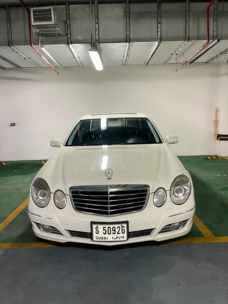 مرسيدس بنز E350 (6 اسطوانات) بحالة جيدة63613135187203111