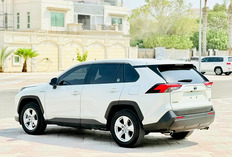 2019 TOYOTA RAV4 EXR HYBRID 2.5L GCC SPECIFICATION WITH AGENCY SERVICE HISTORY EXCELLENT CONDITION63612792448387113